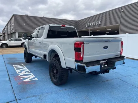 More photos of 2026 Ford Super Duty F-250 SRW LARIAT at Hixson Autoplex of Alexandria Ford, LA