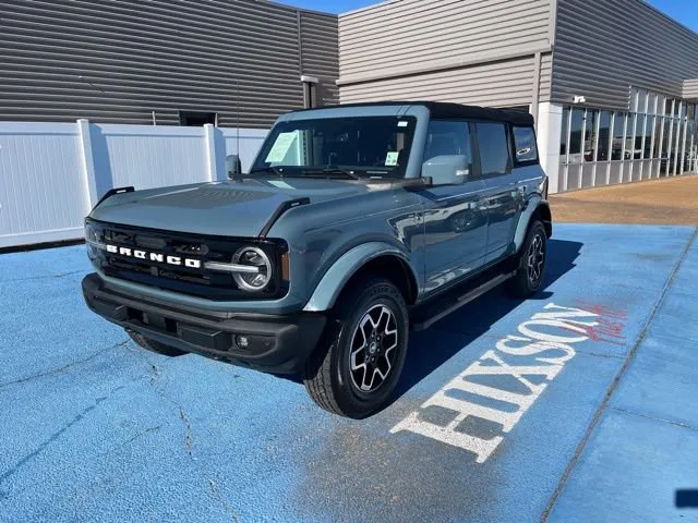 2022 Ford Bronco Outer Banks
