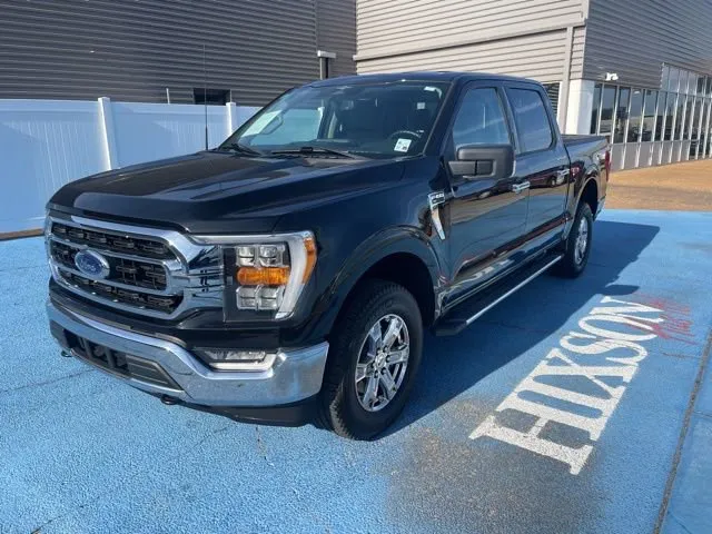 2023 Ford F-150 XLT's photo
