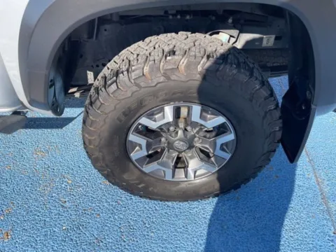 More photos of 2020 Toyota Tacoma TRD Sport at Hixson Autoplex of Alexandria Ford, LA