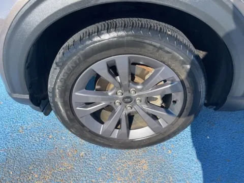 Another view of 2021 Ford Explorer XLT for sale in Alexandria, LA at Hixson Autoplex of Alexandria Ford