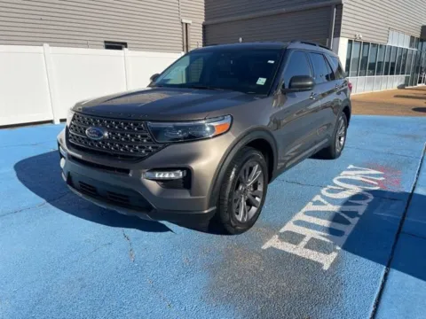 Gray 2021 Ford Explorer XLT for sale in Alexandria, LA