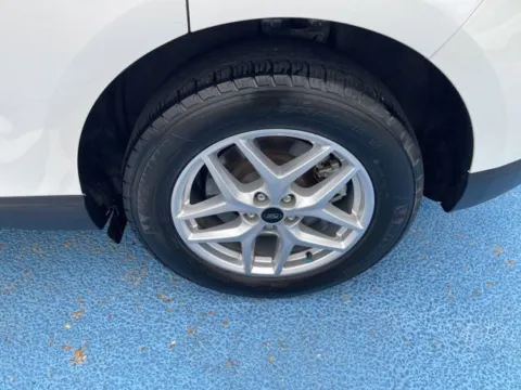 More photos of 2023 Ford Edge SEL at Hixson Autoplex of Alexandria Ford, LA