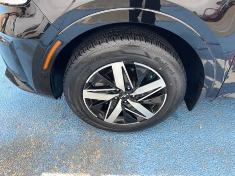 Another view of 2023 Kia Sorento S for sale in Alexandria, LA at Hixson Autoplex of Alexandria Ford