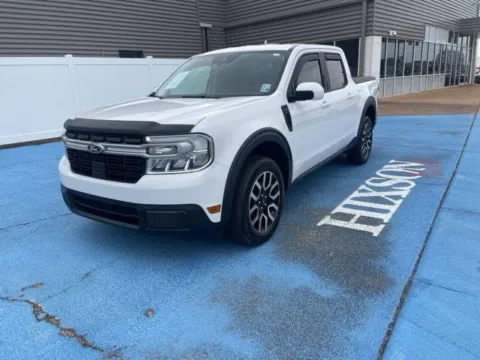 White 2023 Ford Maverick LARIAT for sale in Alexandria, LA