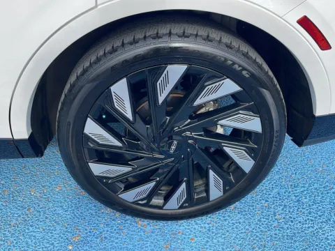 More photos of 2024 Lincoln Nautilus Reserve at Hixson Autoplex of Alexandria Ford, LA