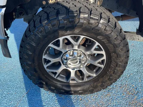 Another view of 2023 Ford Super Duty F-250 Lariat for sale in Alexandria, LA at Hixson Autoplex of Alexandria Ford