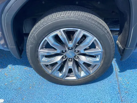 More photos of 2023 GMC Sierra 1500 Denali at Hixson Autoplex of Alexandria Ford, LA