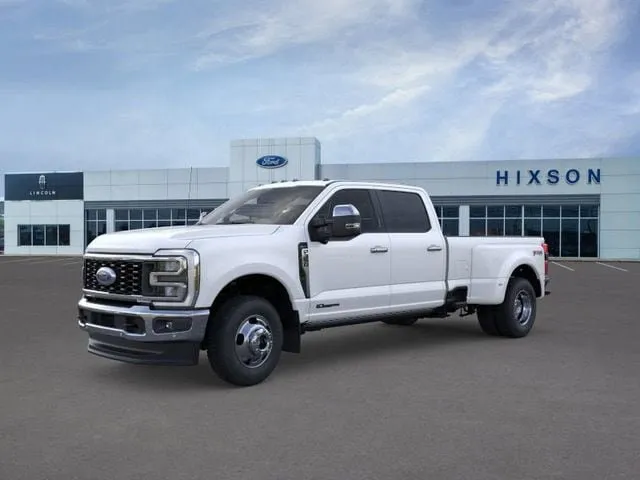 White 2025 Ford Super Duty F-350 DRW LARIAT for sale in Alexandria, LA