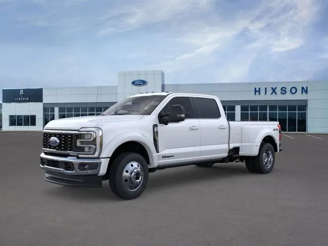 White 2026 Ford Super Duty F-450 DRW LARIAT for sale in Alexandria, LA