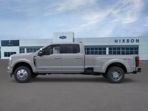 More photos of 2025 Ford Super Duty F-450 DRW Platinum at Hixson Autoplex of Alexandria Ford, LA