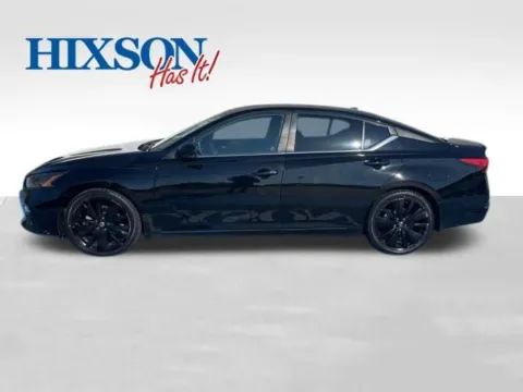 Photos of 2022 Nissan Altima 2.5 SR for sale in Alexandria, LA at Hixson Autoplex of Alexandria Ford