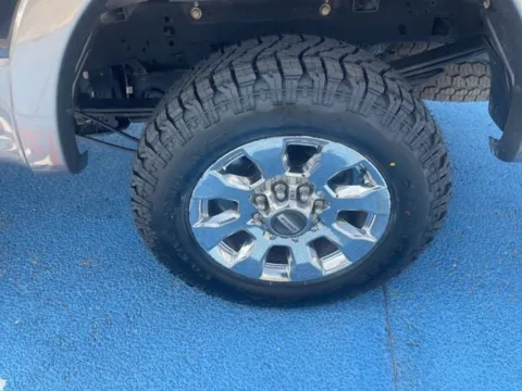 More photos of 2019 Ford Super Duty F-250 SRW LARIAT at Hixson Autoplex of Alexandria Ford, LA