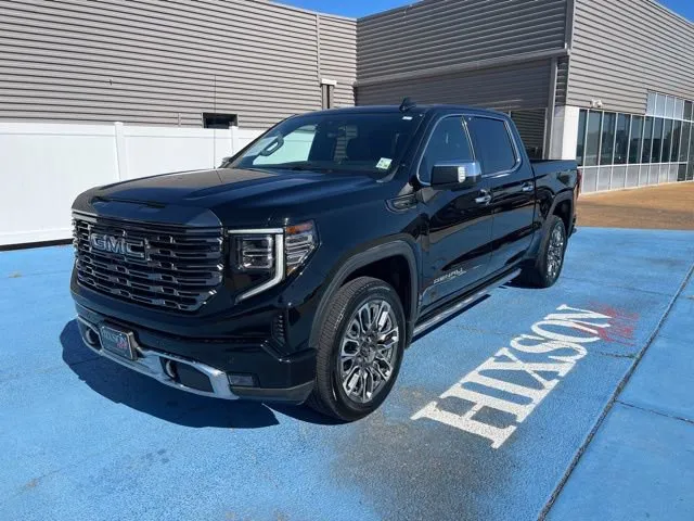 Black 2023 GMC Sierra 1500 Denali Ultimate for sale in Alexandria, LA