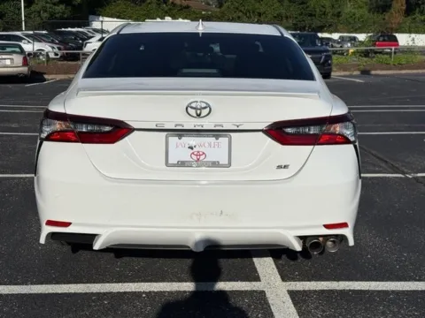 More photos of 2021 Toyota Camry SE at Jay Wolfe Toyota of West County, MO