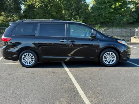 Photos of 2015 Toyota Sienna XLE for sale in Ballwin, MO at Jay Wolfe Toyota of West County