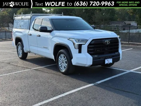 White 2022 Toyota Tundra SR5 for sale in Ballwin, MO