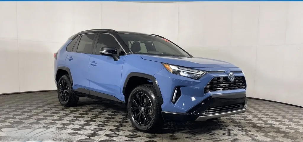 2022 Toyota RAV4 Hybrid XSE for sale in Ballwin, MO