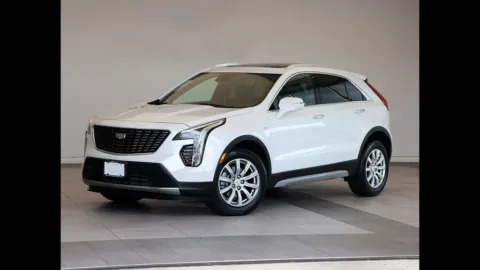 White 2023 Cadillac XT4 Premium Luxury for sale in Ballwin, MO
