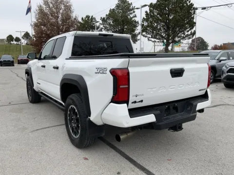 More photos of 2025 Toyota Tacoma Hybrid TRD Off Road at Jay Wolfe Toyota, MO