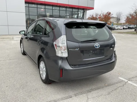 More photos of 2012 Toyota Prius v Two at Jay Wolfe Toyota, MO