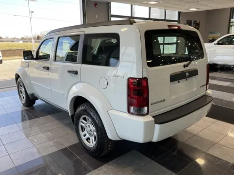 More photos of 2011 Dodge Nitro SE at Jay Wolfe Toyota, MO