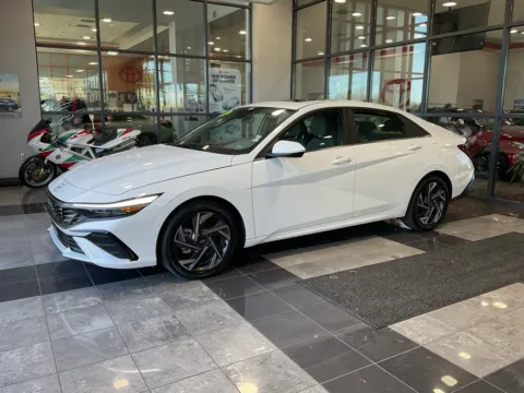 Another view of 2024 Hyundai Elantra SEL for sale in Kansas City, MO at Jay Wolfe Toyota