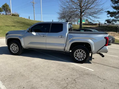 More photos of 2024 Toyota Tacoma Limited at Jay Wolfe Toyota, MO