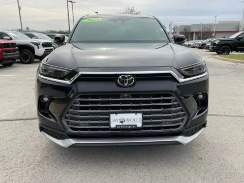 Photos of 2025 Toyota Grand Highlander Hybrid MAX Platinum for sale in Kansas City, MO at Jay Wolfe Toyota