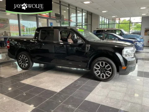Black 2024 Ford Maverick Lariat for sale in Kansas City, MO