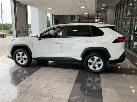 More photos of 2020 Toyota RAV4 XLE at Jay Wolfe Toyota, MO