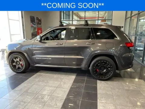 More photos of 2015 Jeep Grand Cherokee SRT at Jay Wolfe Toyota, MO