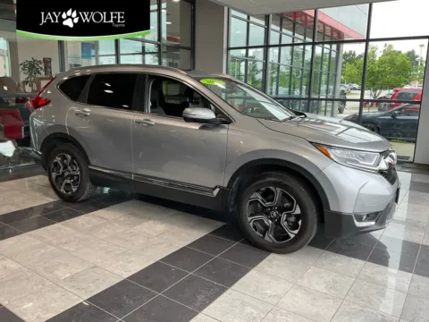 Silver 2017 Honda CR-V Touring for sale in Kansas City, MO