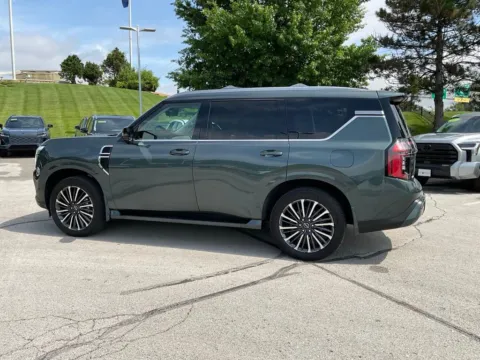 More photos of 2025 Nissan Armada Platinum Reserve at Jay Wolfe Toyota, MO