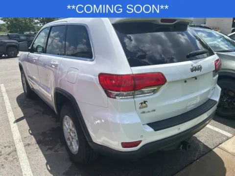 More photos of 2018 Jeep Grand Cherokee Laredo E at Jay Wolfe Toyota, MO