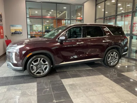 Another view of 2025 Hyundai Palisade SEL Premium for sale in Kansas City, MO at Jay Wolfe Toyota