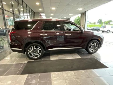 More photos of 2025 Hyundai Palisade SEL Premium at Jay Wolfe Toyota, MO