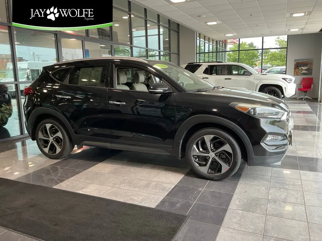 Black 2016 Hyundai Tucson Limited for sale in Kansas City, MO