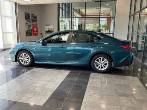 More photos of 2025 Toyota Camry LE at Jay Wolfe Toyota, MO