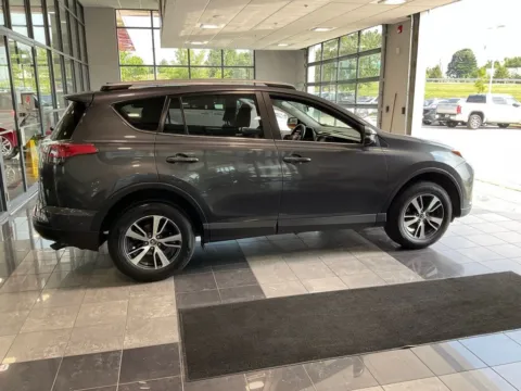 More photos of 2016 Toyota RAV4 XLE at Jay Wolfe Toyota, MO