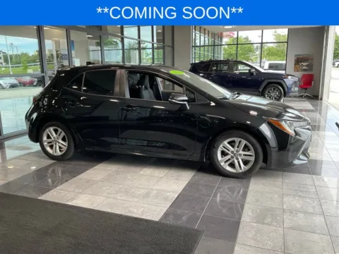 Black 2019 Toyota Corolla Hatchback SE for sale in Kansas City, MO