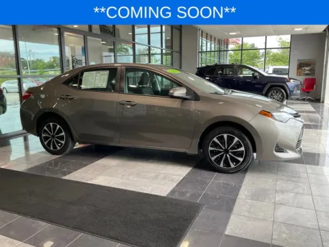 Gray 2017 Toyota Corolla LE for sale in Kansas City, MO