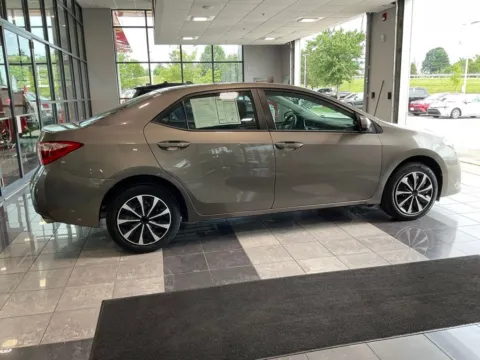 More photos of 2017 Toyota Corolla LE at Jay Wolfe Toyota, MO