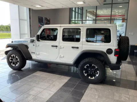 More photos of 2025 Jeep Wrangler Rubicon 4xe at Jay Wolfe Toyota, MO
