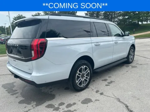 More photos of 2025 Ford Expedition Max Active at Jay Wolfe Toyota, MO