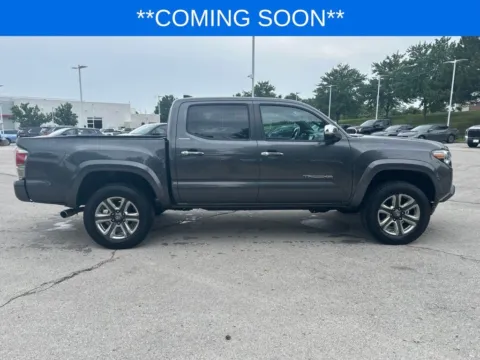 More photos of 2019 Toyota Tacoma Limited at Jay Wolfe Toyota, MO
