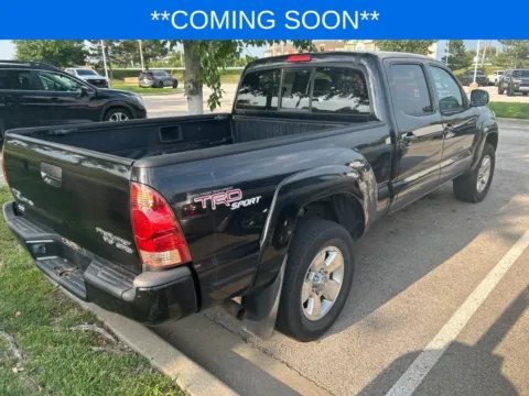More photos of 2008 Toyota Tacoma PreRunner at Jay Wolfe Toyota, MO