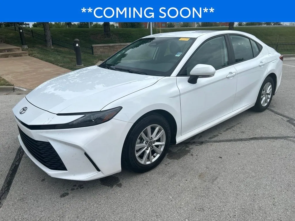 White 2025 Toyota Camry LE for sale in Kansas City, MO