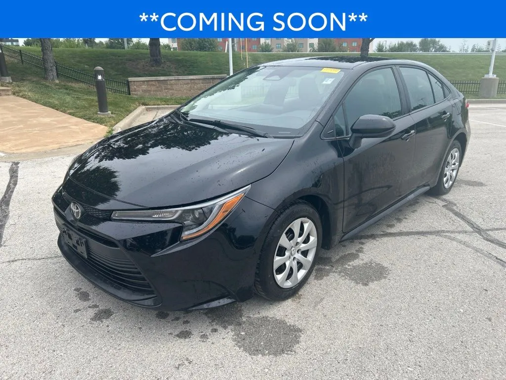 Black 2025 Toyota Corolla LE for sale in Kansas City, MO