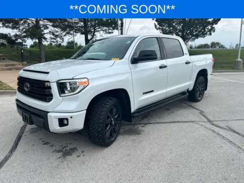 Unknown 2021 Toyota Tundra Limited for sale in Kansas City, MO